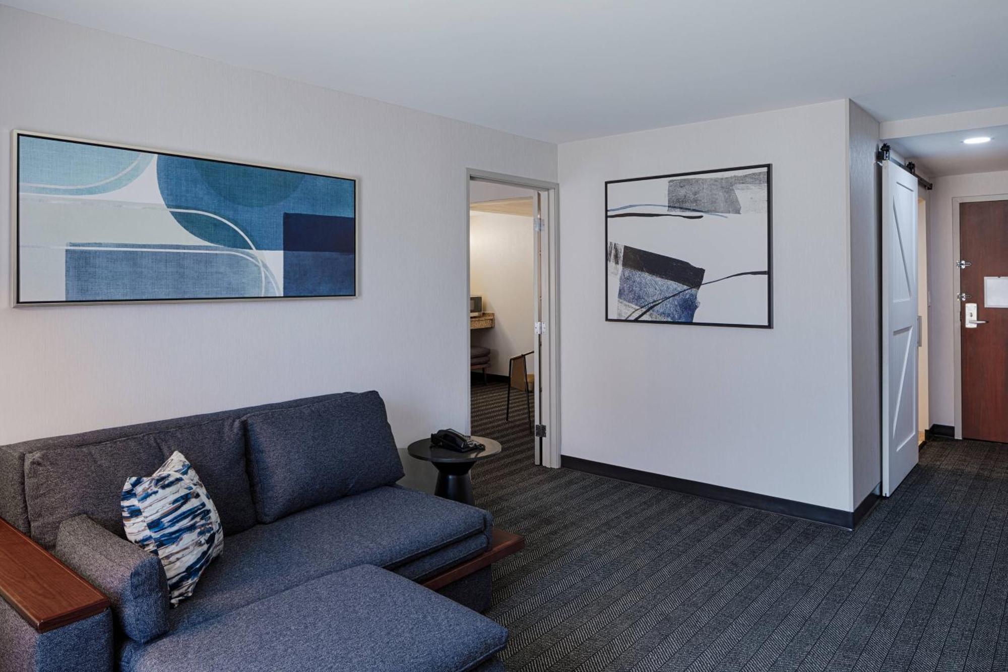 Hotel Courtyard By Marriott Springfield Downtown Zewnętrze zdjęcie